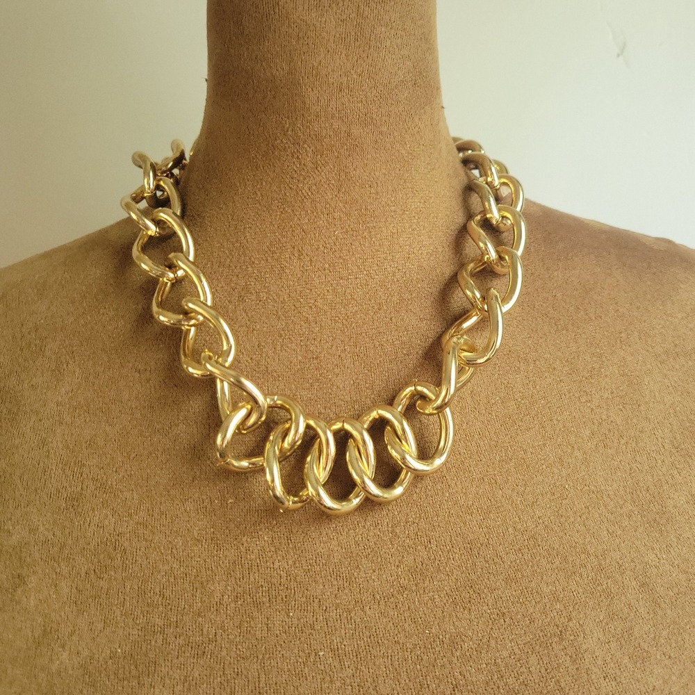 NY & Co Gold Chunky Chain Link Statement Necklace Adjustable 18-21 In Mob Wife